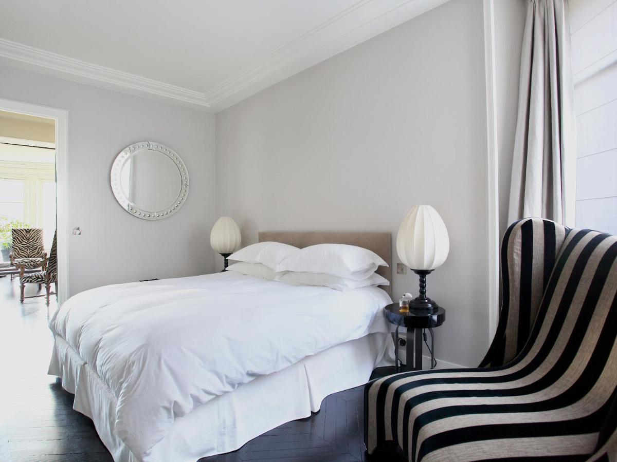 Outstanding 2 Bedrooms With A Terrific Eiffel Tower View باريس المظهر الخارجي الصورة