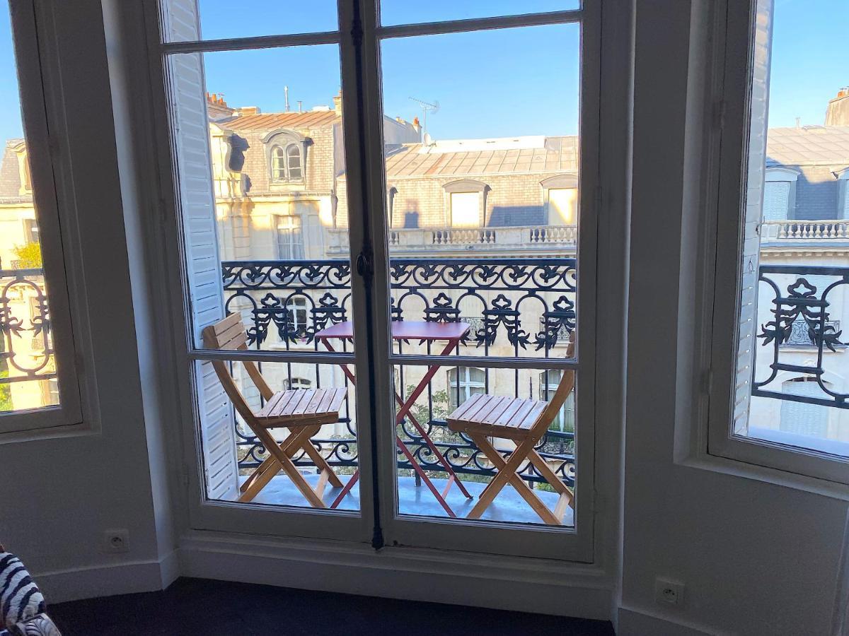 Outstanding 2 Bedrooms With A Terrific Eiffel Tower View باريس المظهر الخارجي الصورة